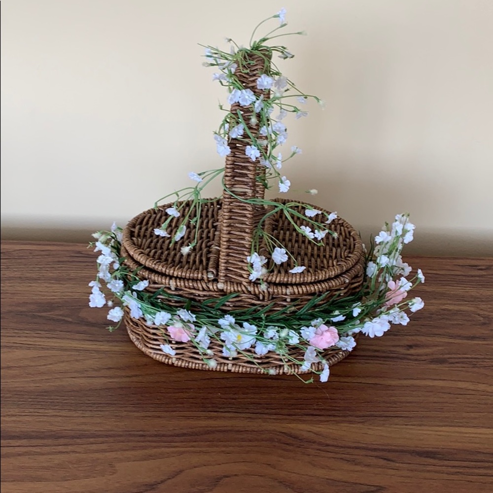 Picnic flower girl basket!
